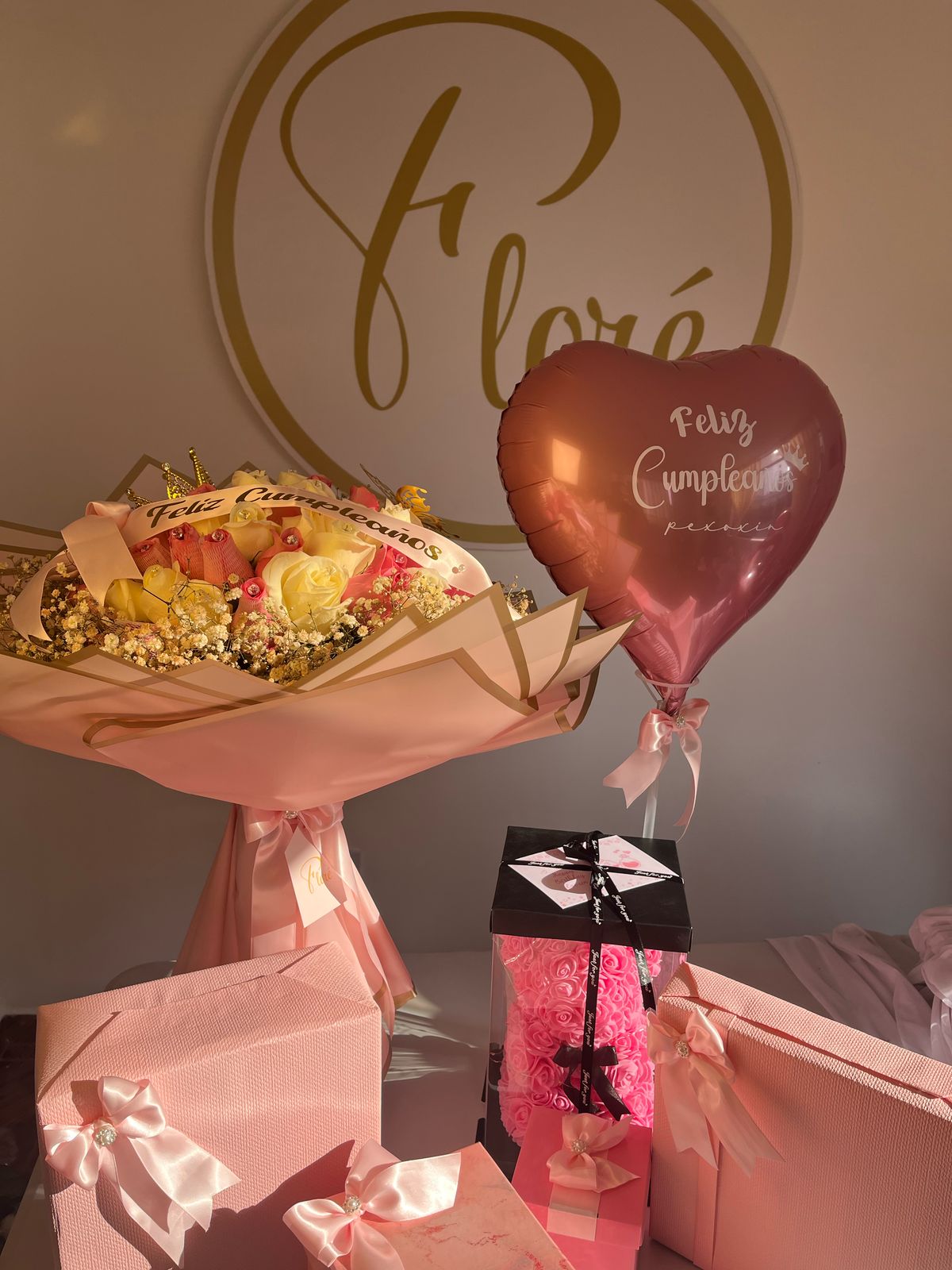 Buchón de 50 rosas💐